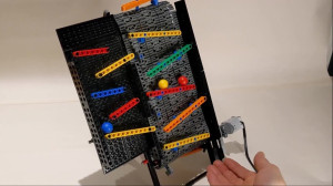 LEGO Ball Track Upside Down - an amazing mix between LEGO great ball contraption and LEGO automata - designed by Diamabolo - PlanetGBC