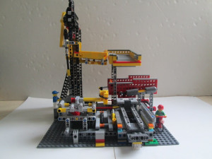LEGO-GBC-Doug-Ridgway-Train-90-deg-corner-GBCmodule (3)