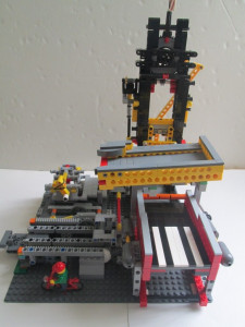 LEGO-GBC-Doug-Ridgway-Train-90-deg-corner-GBCmodule (7)