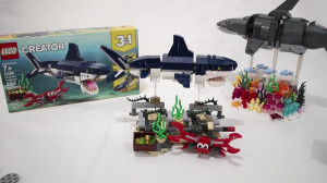 Reproduce the LEGO automaton "Swimming Shark" from Jason Allemann, aka JK brickworks | this LEGO MOC is made based on parts from the official set 31088 Deep Sea Creatures