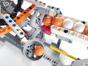 LEGO Great Ball Contraption with Building Instructions - GBC 50 Tow Lift - made with only parts from LEGO technic set 42128 "heavy-duty Tow Truck" -- PV-Productions