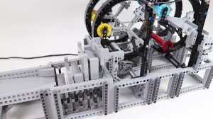 LEGO Great Ball Contraption - Mitsuami, a LEGO GBC inspired from LEGO Braid machines, designed by Takanori Hashimoto