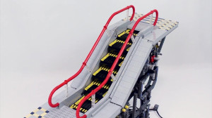 MotorizedEscalator-Lego-Technic-TakanoriHashimoto (1)