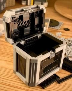 LEGO MOC - DJ Record Case, by Zachary Steinman | Planet GBC