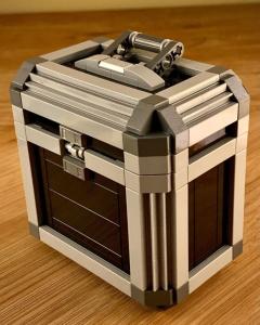 LEGO MOC - DJ Record Case | a beautiful box made with only LEGO bricks to sort your vinyl | designed by Zachary Steinman